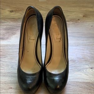 YSL Tribute pump